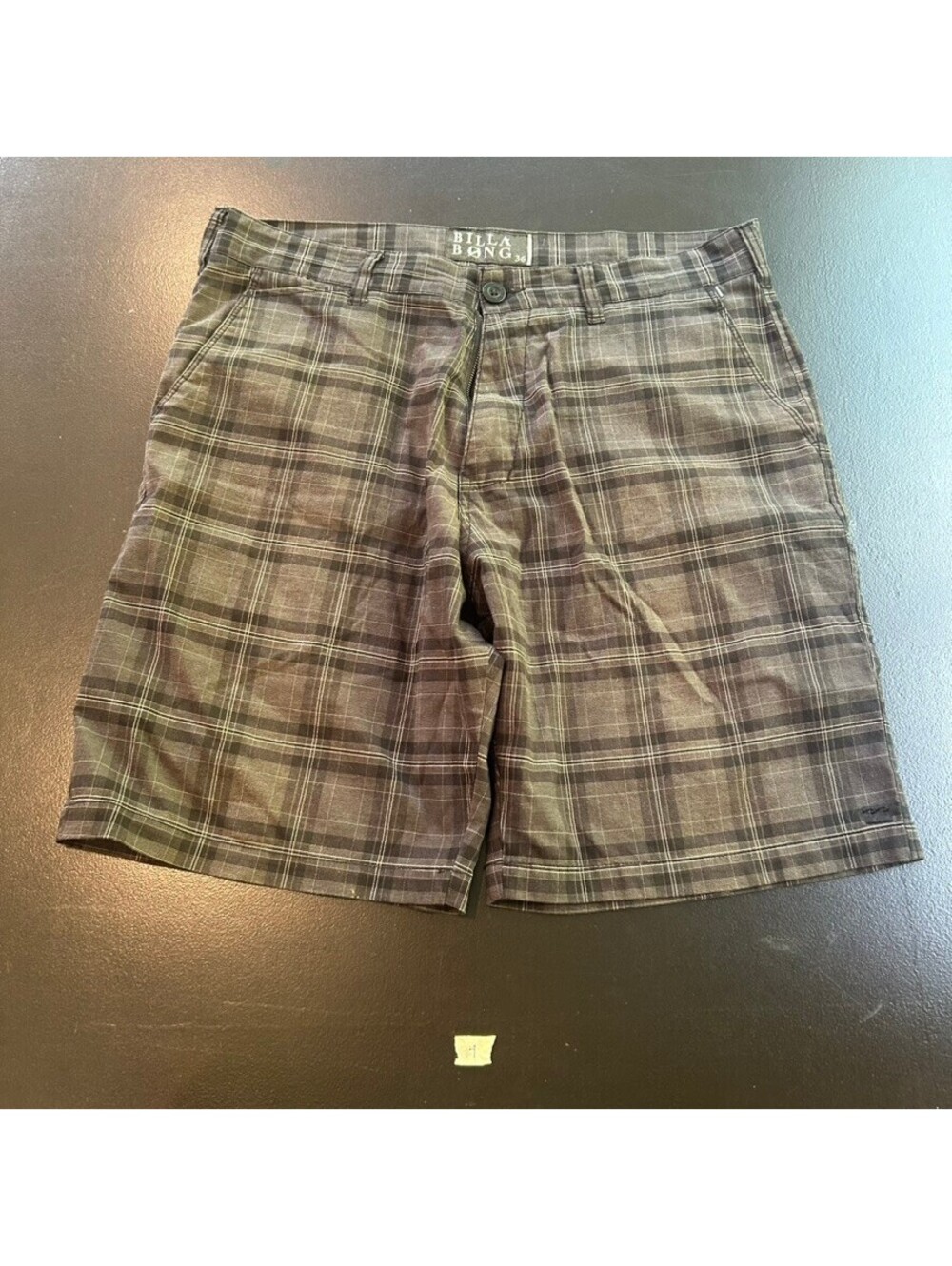 Vintage surfwear y2k Billabong gray plaid shorts